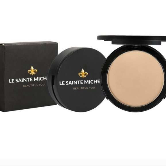 Powder Compact - Picture 2 of 3